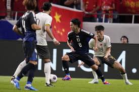 中超：云南玉昆队0-2不敌北京国安队.
